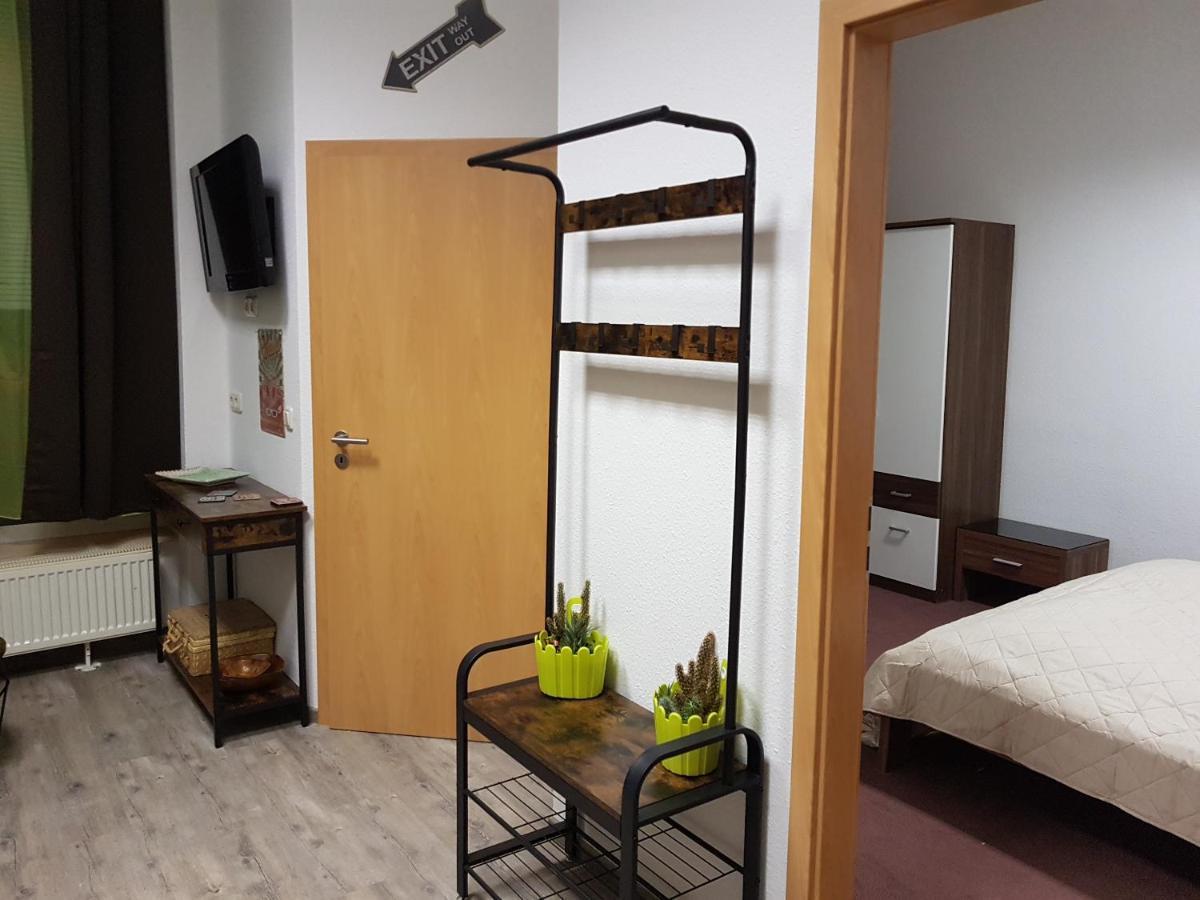 Unterkunft Einfach Und Zentral Erfurt Ngoại thất bức ảnh
