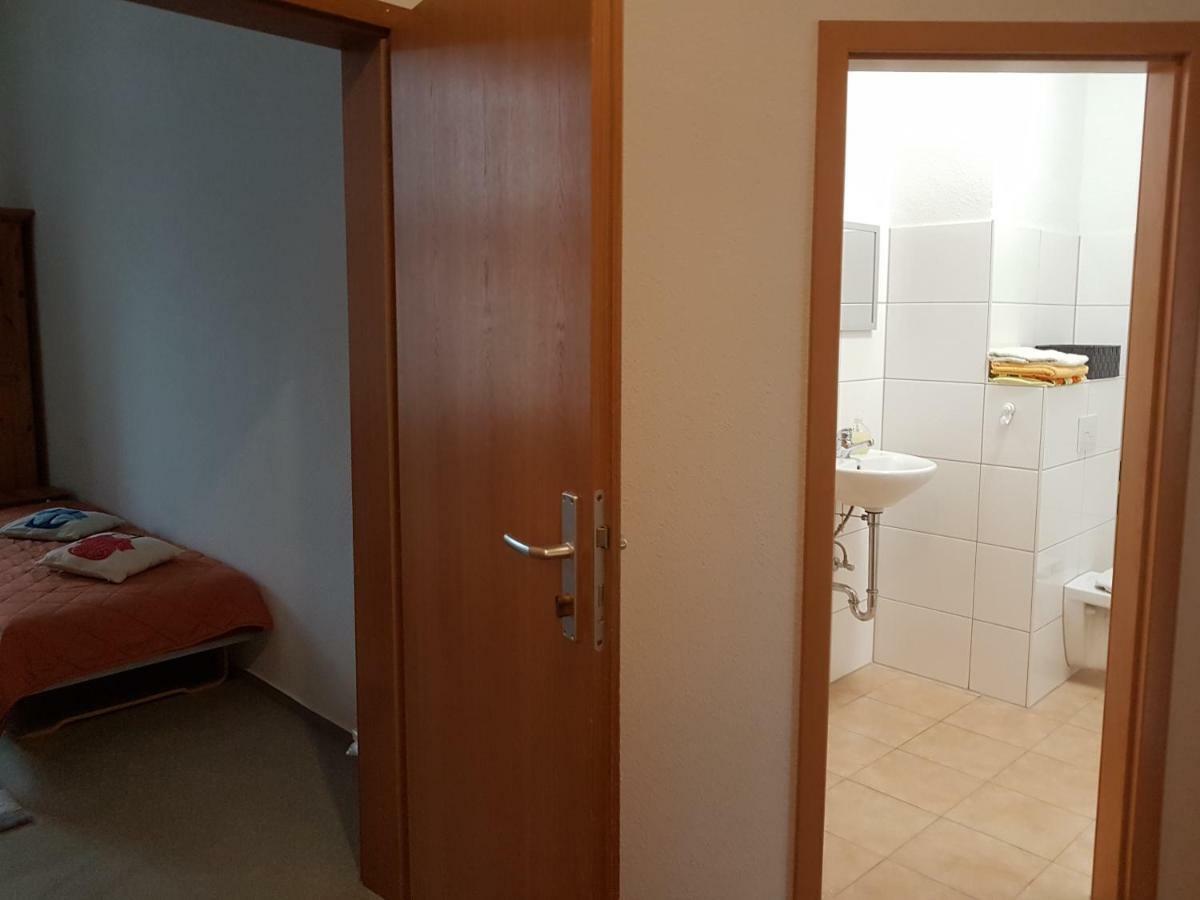 Unterkunft Einfach Und Zentral Erfurt Ngoại thất bức ảnh